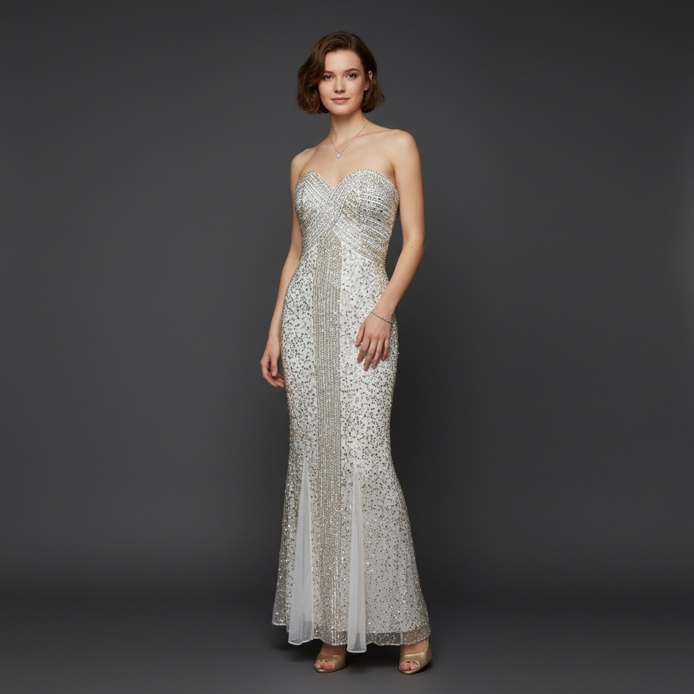 Joanna Chen New York White Strapless Sequin Formal Dress – Size 0